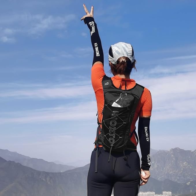 INOXTO Hydration Pack Backpack ,Water Backpack with 2L Leakproof Water Bladder, Running Hydration Vest for Man, Daypack for Cycling Motocross Climbing Trail Running