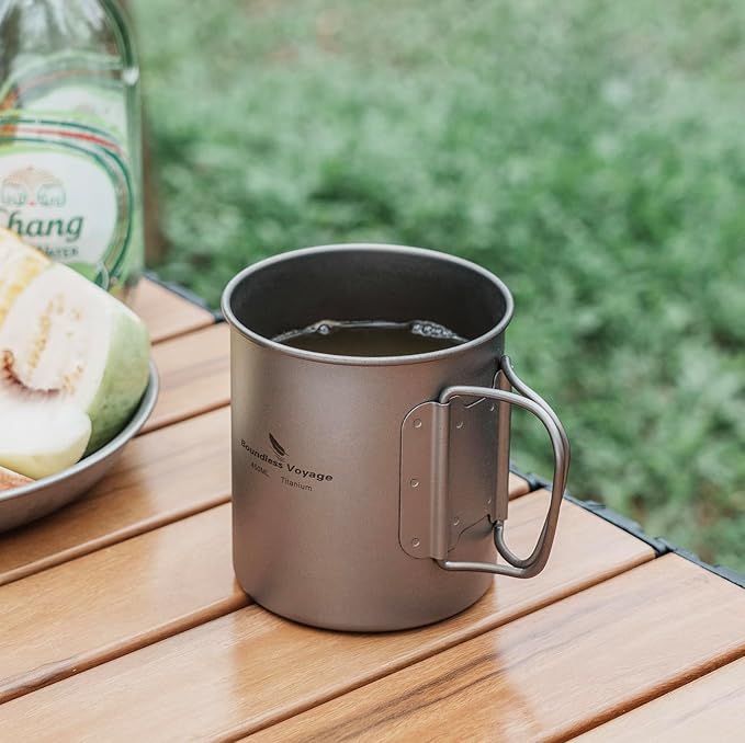 iBasingo 600ml Titanium Mug with Lid Tea Coffee Water Cup Outdoor Camping Pot Ultra-light Portable Hiking Backpacking Cooking Kit Picnic Tableware Drinkware with Foldable Handle Ti3036D