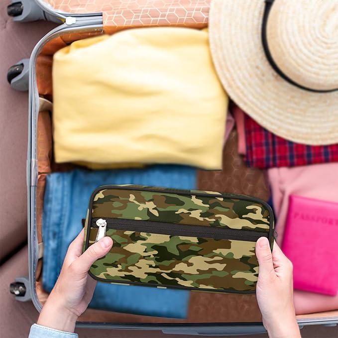Green Camo Portable Travel Toiletry Bag, Geometry Camouflage Print Dopp Kit Cosmetic Organizer Makeup Bag Shower Shaving Bag for Men Women