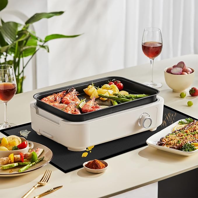 31 x 24 in Heat Resistant Grill Mats for Outdoor Grill to Protect Your Prep Table and Outdoor Grill Table, Fireproof Waterproof Oil-Proof BBQ Mat Grill Table Mat - Reusable Black (0.6mm)