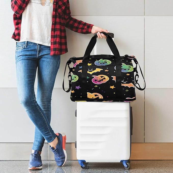 Pumpkins and Bats Travel Duffel Bag Waterproof Gym Sport Tote Bag Carry On Weekender Bag with Compartment