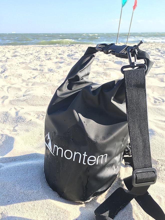 Montem Premium Waterproof Bag/Roll Top Dry Bag - Perfect for Kayaking/Boating/Canoeing/Fishing/Rafting/Swimming/Camping/Snowboarding