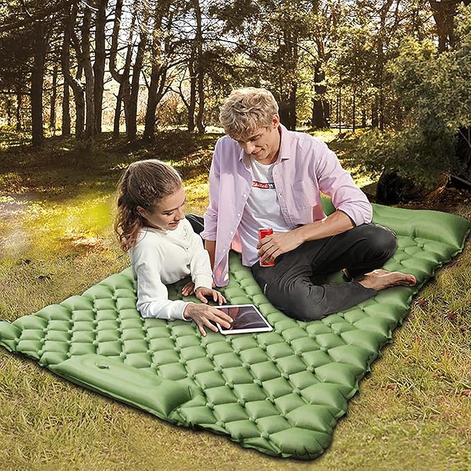Outdoor Inflatable Mattress, self Inflating Sleeping pad, Airbed with Built-in Pump, Portable Camping Mattress for Adults, 200 x 122 x 7cm, Army Green