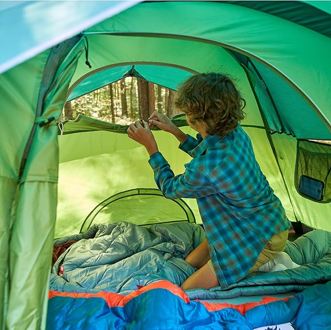 Coleman Sundome 4-Person Tent with Rainfly, Weatherproof Tent Sets Up in 10 Mins