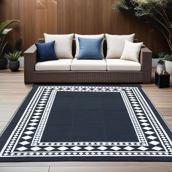 RURALITY Outdoor Rugs 6x9 Waterproof for Patios Clearance,Plastic Straw Mats for Backyard,Porch,Deck,Balcony,Black and White