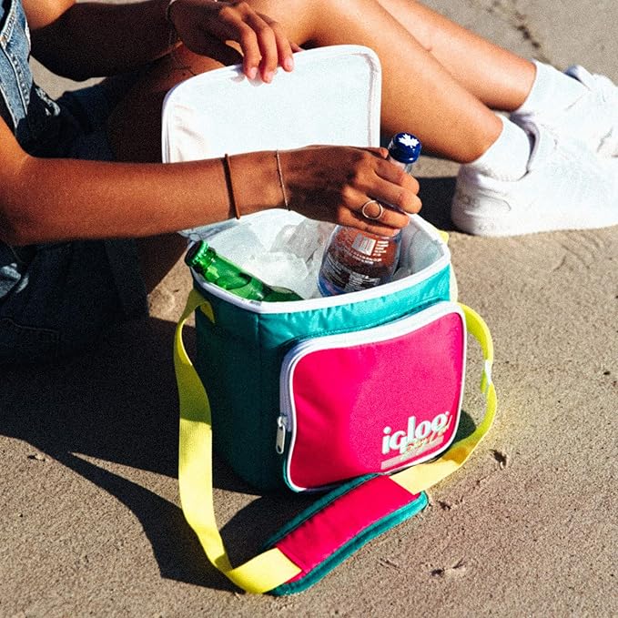 Igloo Retro 90s Lunch Coolers, Insulated Lunch Bag, Square Lunch Box Cooler with Front Pocket & Adjustable Strap