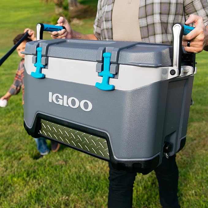 Igloo BMX Hard Coolers (25-72QT)