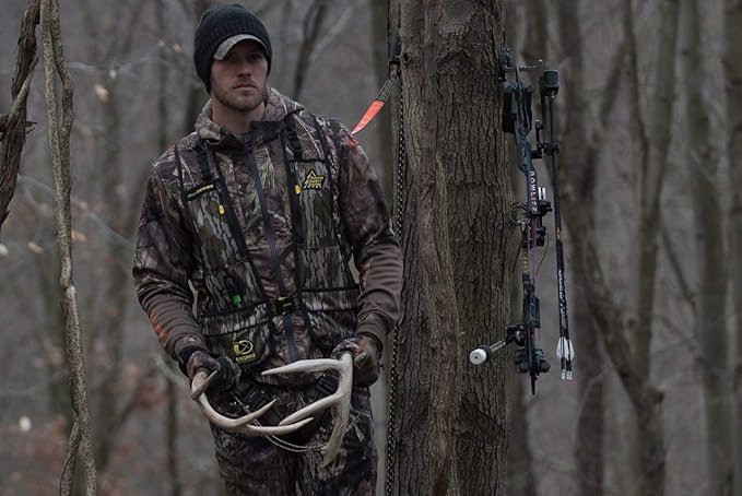 Hunter Safety System Pro-Series - Lightweight Low Profile Safety Harness - Comfortable Hunting Gear and Hunting Equipment