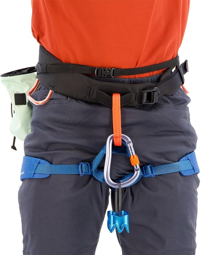 Black Diamond Mens Momentum Rock Climbing Harness Package with Harness, Chalk Bag, Chalk, Locking Carabiner, and Belay Device