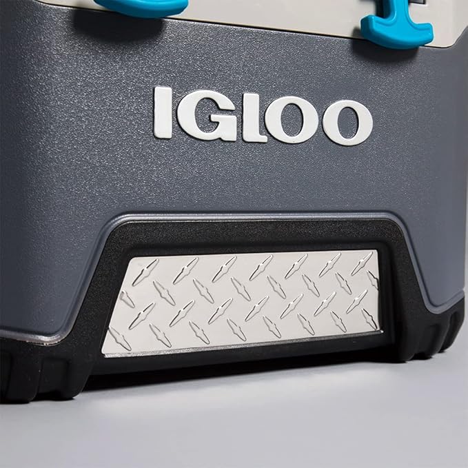 Igloo BMX Hard Coolers (25-72QT)