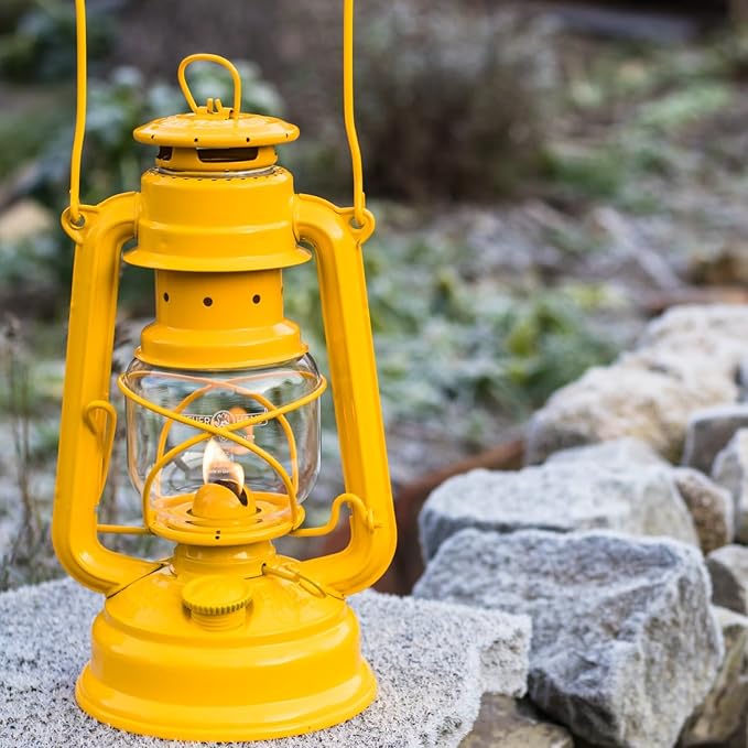 Outdoor Kerosene Fuel Lantern, German Made Weather Resistant Baby Special 276 Galvanized Hurricane Lamp for Camping or Patio, 10 Inches, Yellow