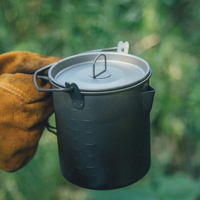 Fire-Maple Alti Titanium Cup | Ultralight Camping Mug with Scale | Foldable Drinkware for Coffee Tea | Ideal for Hiking Backpacking and Camp Use (900ML)