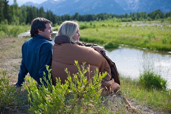 Coleman Dunnock Cold Weather Sleeping Bag 20°F Camping Sleeping Bag for Adults Comfortable & Warm For Camping and Outdoor Use Fits Adults up to 6ft 4in Tall