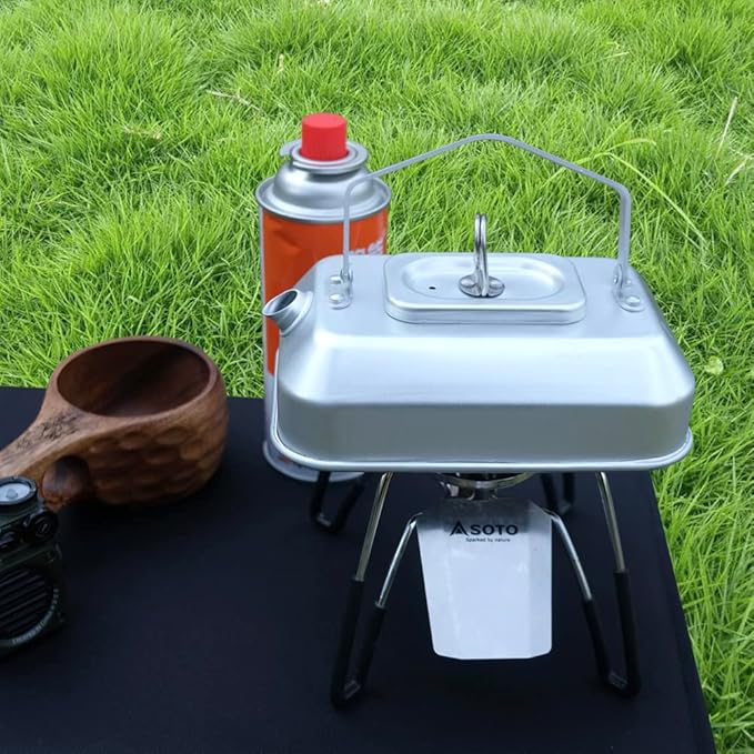 0.7L Outdoor Camping Kettle, Portable Camping Tea Kettles for Boiling Water, Hard Anodized Aluminum Camping Water Boiler, Compact Coffee Pot for Camping Hiking Backpacking