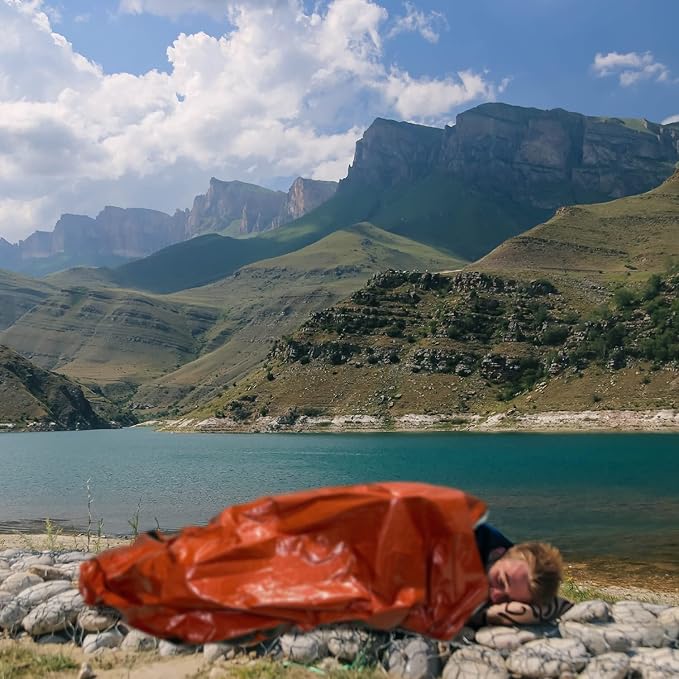 Emergency Sleeping Bags 2 Pack | Portable Emergency Blanket Survival Gear