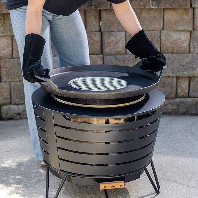 Fire Pit Griddle & Grill Combo – Cast Iron Cooking Surface for 16"-21" Smokeless Fire Pits – Outdoor BBQ Griddle for Camping & Patio – Includes Trivet & Heat-Resistant Gloves, Black