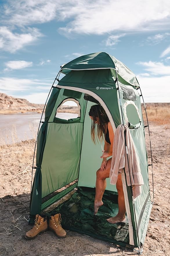 Stansport Deluxe Privacy Shelter (739)