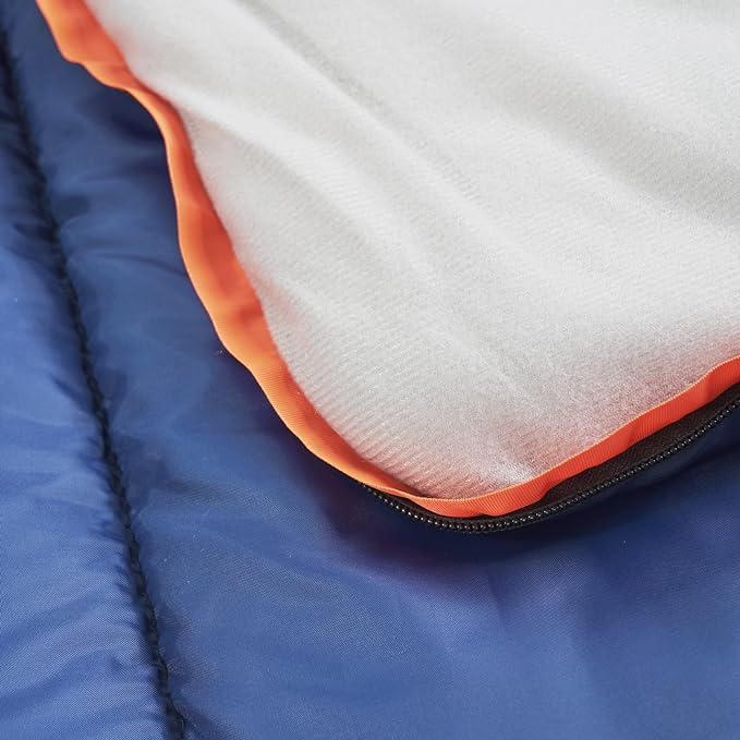 Amazon Basics Warm, Lightweight Cold Weather Sleeping Bag, Twin, Blue