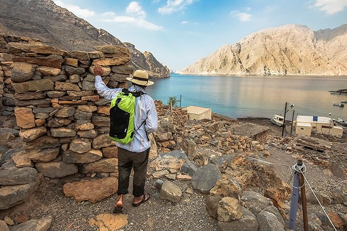 SealLine Skylake 18-Liter Minimalist Waterproof Dry Daypack